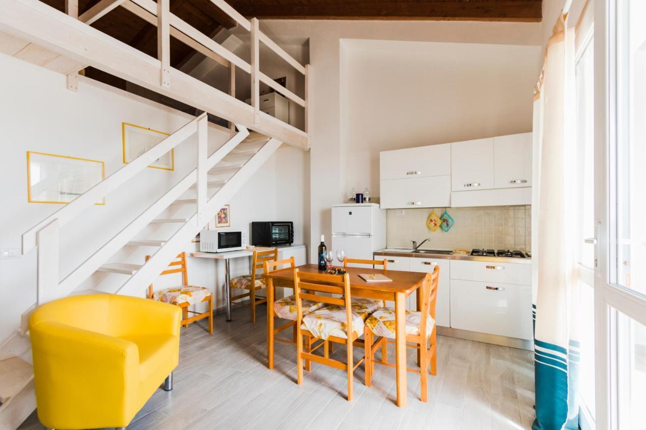 Residence Fior Di Sulcis Calasetta Exterior photo
