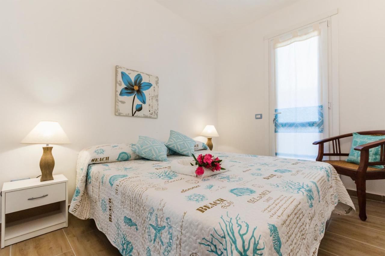Residence Fior Di Sulcis Calasetta Exterior photo