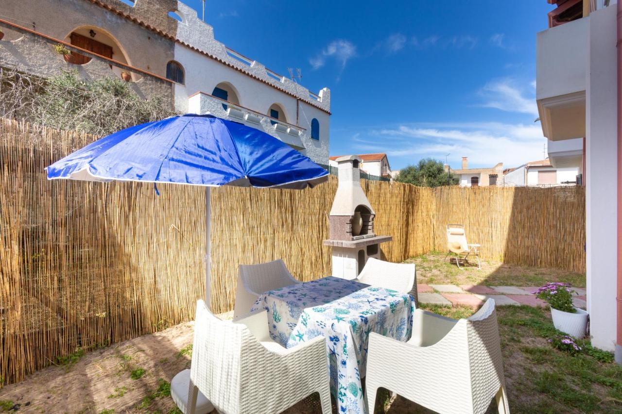 Residence Fior Di Sulcis Calasetta Exterior photo